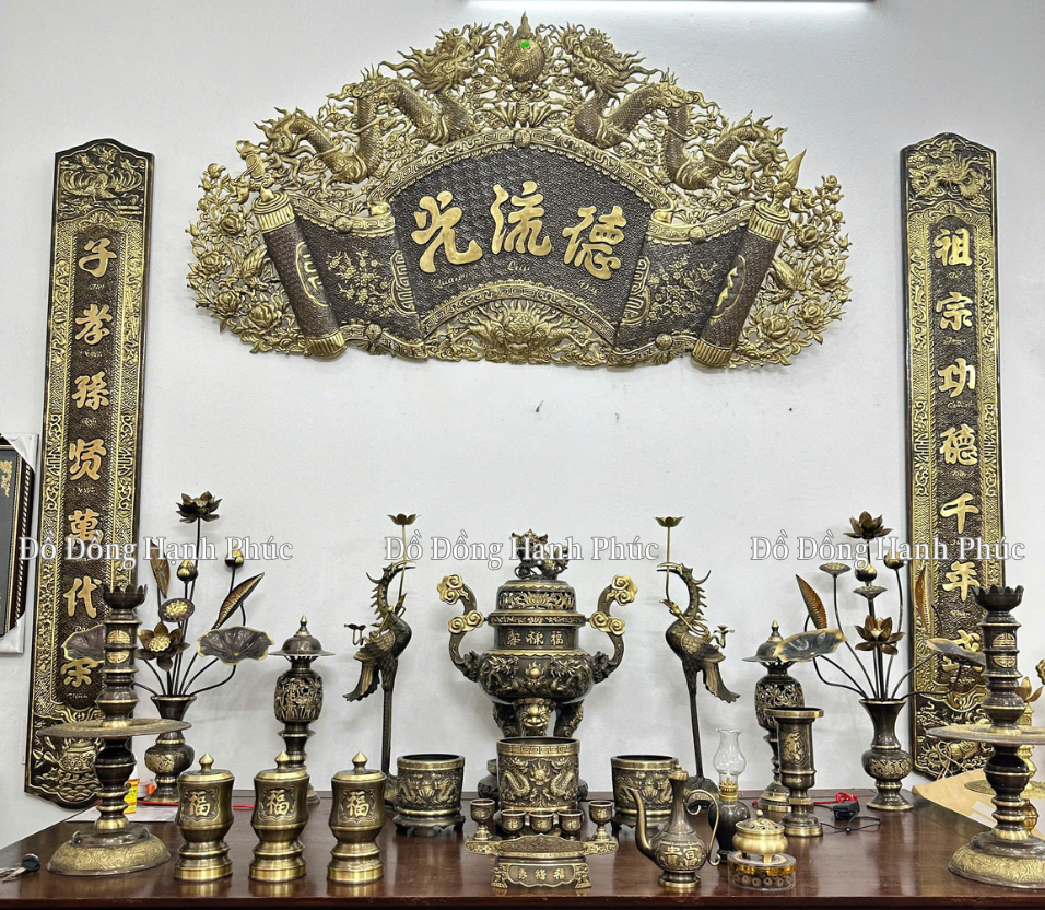 Ý NGHĨA CÁCH BÀI TRI VÀ BẢO QUẢN BỘ ĐỒ THỜ BẰNG ĐỒNG CHUẨN PHONG THỦY