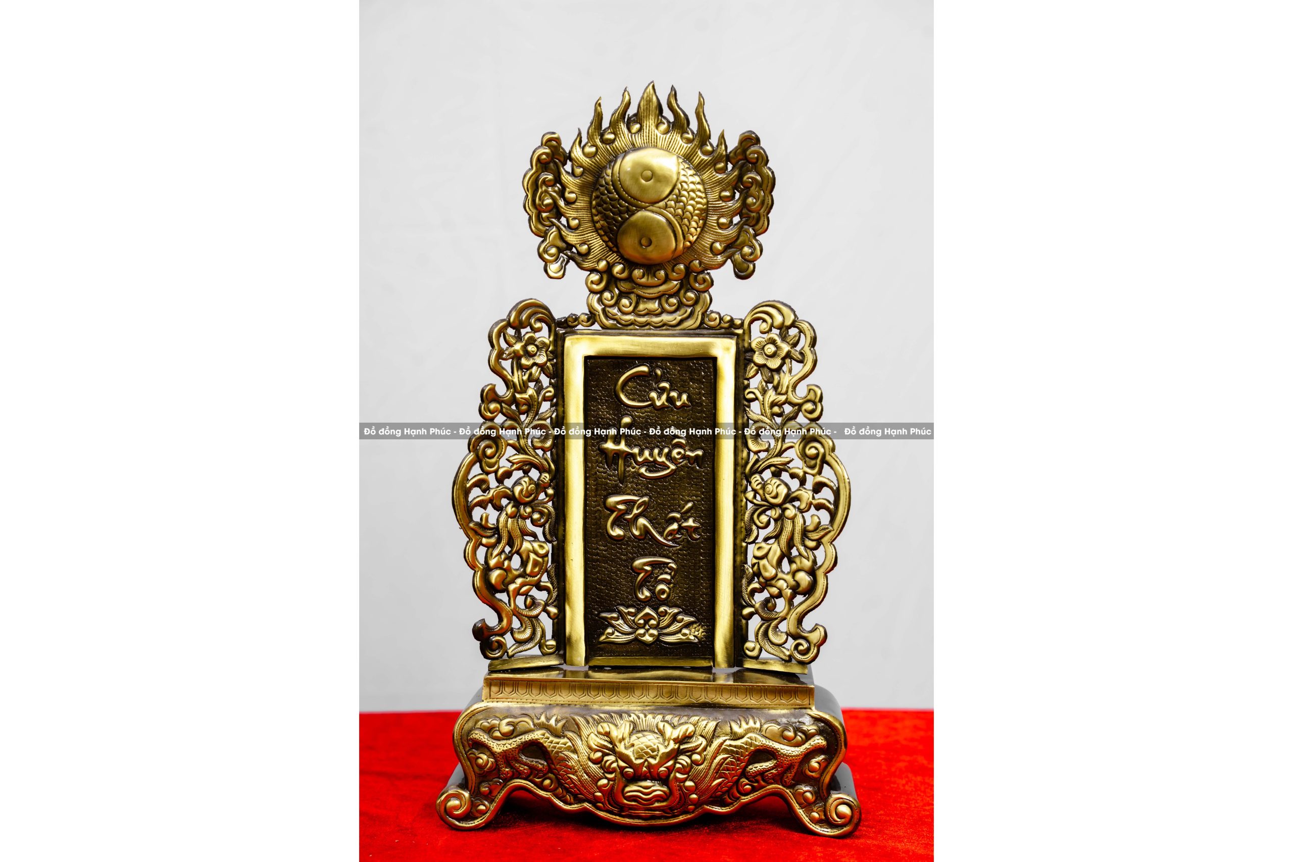Bài vị thờ cúng bằng đồng Bài vị thờ cúng bằng đồng