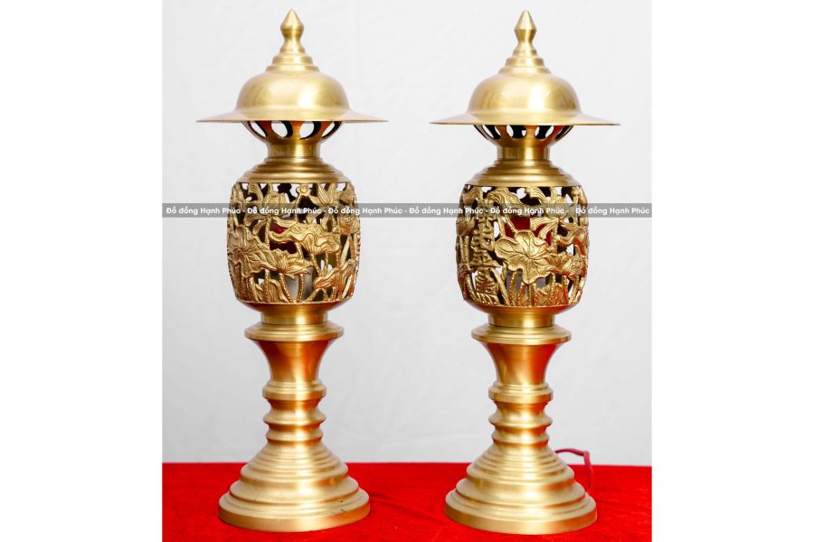 Đèn dứa bằng đồng