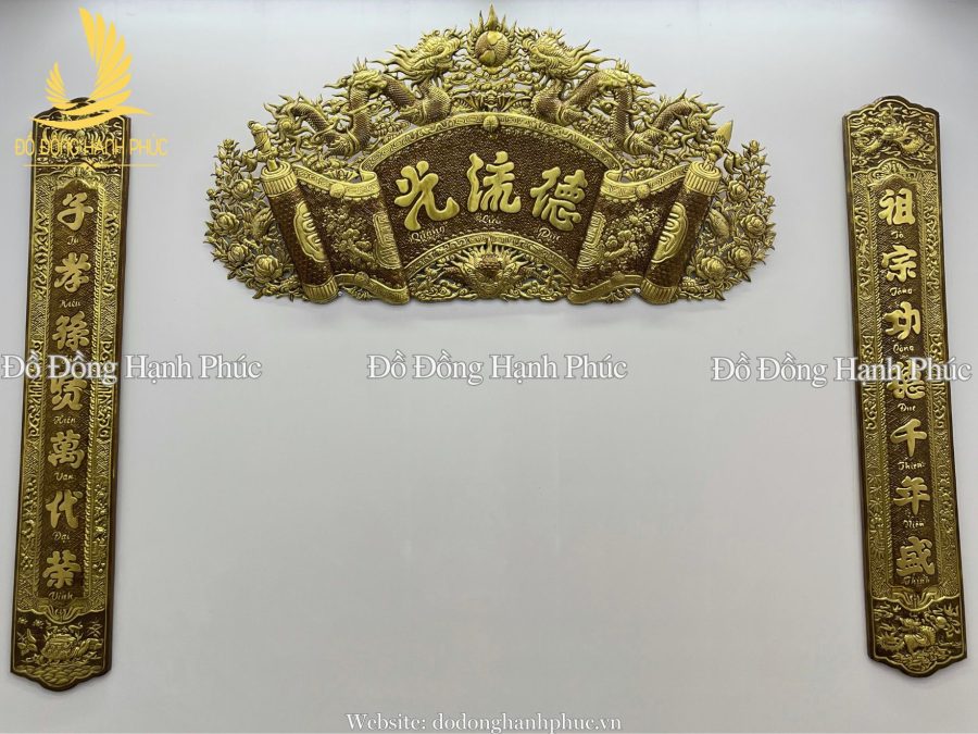 Cuốn Thư Song Long Chầu Nguyệt