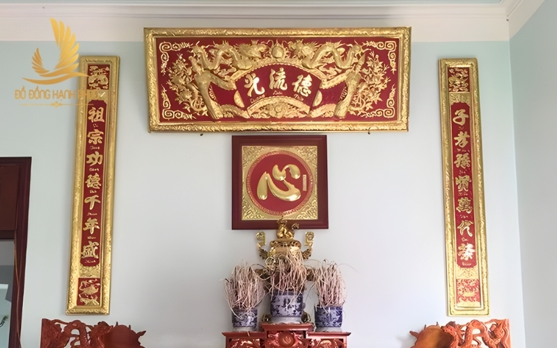 Cách chọn Đại tự Câu đối chuẩn phong thủy cho bàn thờ gia tiên